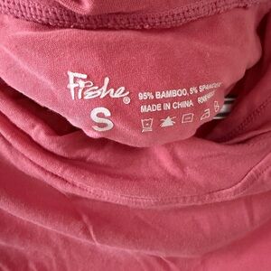 Fishewear sun shirt Logo